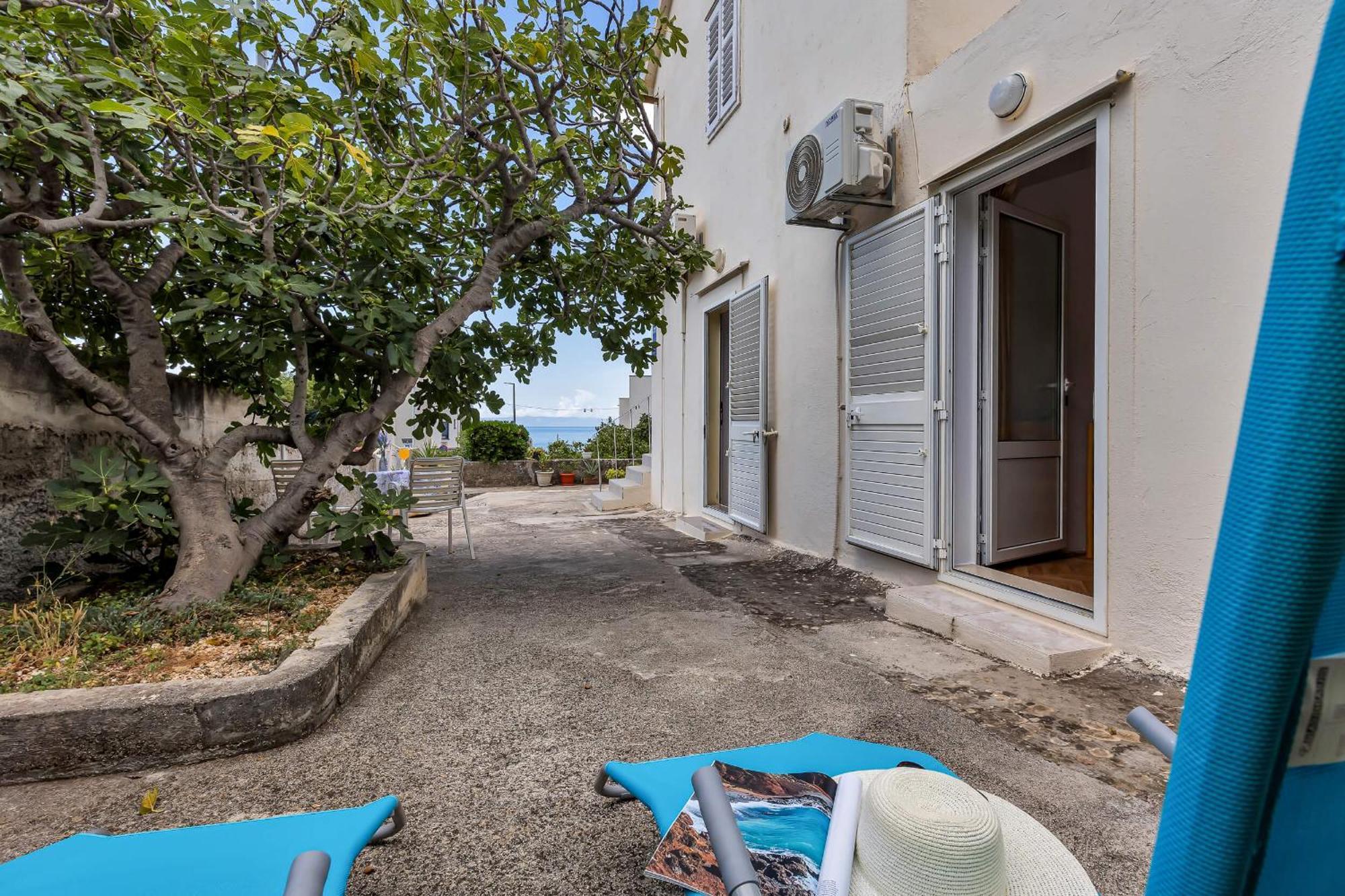 Studios Jakov Makarska Exterior foto