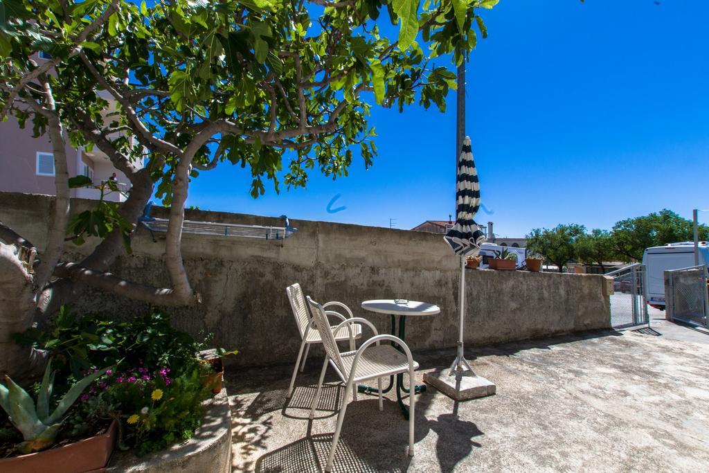Studios Jakov Makarska Exterior foto